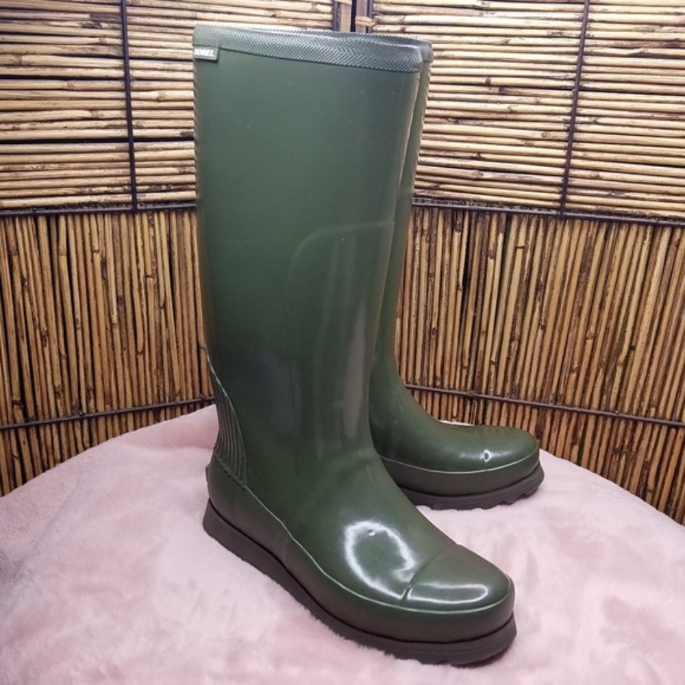 Sorel Joan Rain Tall Gloss Boots 9